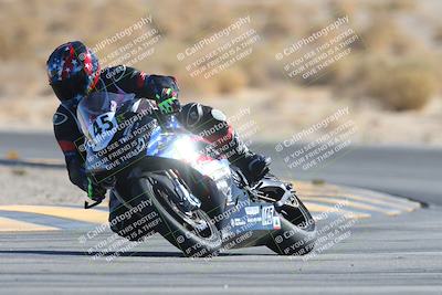 media/Jan-10-2025-CVMA Friday Practice (Fri) [[489e0da257]]/Group 4 and Trackday/Session 4 (Turn 16)/